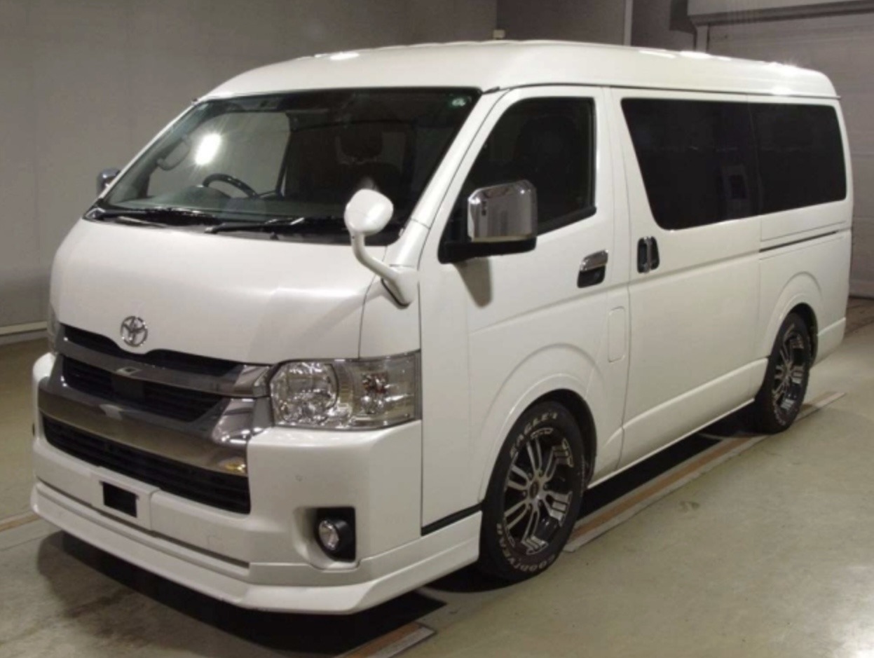 TOYOTA Hiace