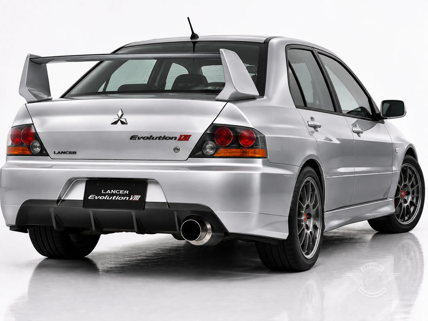 Mitsubishi Lancer Evolution rear view