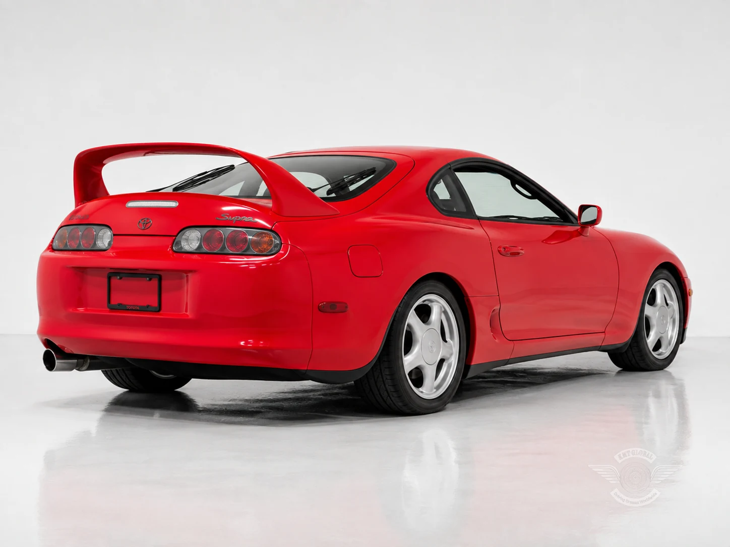 Toyota Supra — photo 2